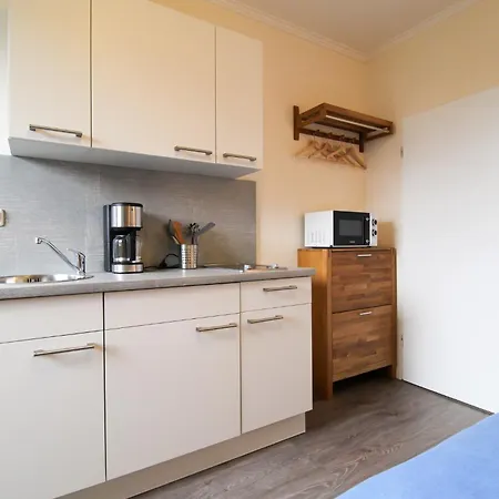 Apartamento Auszeit Am Wernerwald Im Haus Frauenpreiss Cuxhaven Exterior foto